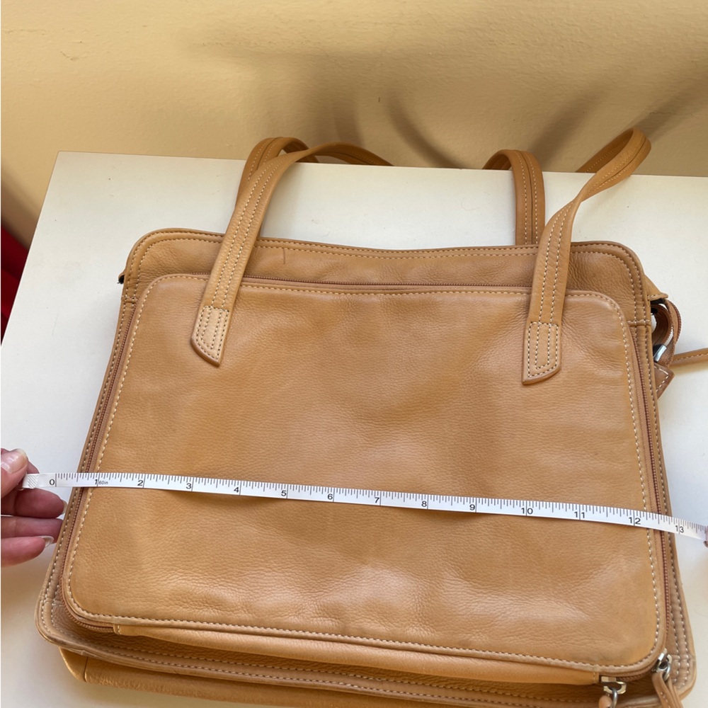 Vintage leather shoulder bag tan computer tablet bag - Picture 12 of 12